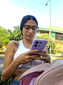 Snapshot of lily_sk chatting on February 18, 2025, 9:31 pm lily sk online show from February 18, 2025, 9:31 pm