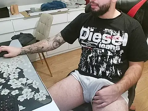 prezydentcam online show from February 9, 2026, 2:15 pm