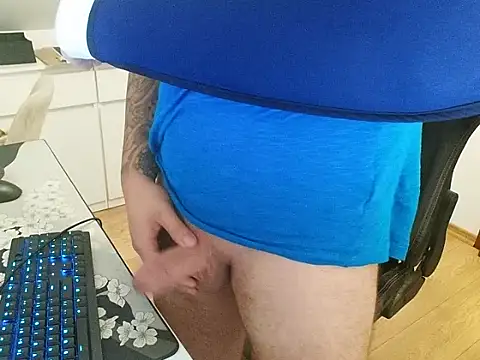 Snapshot of prezydentcam chatting on October 9, 2025, 11:00 am prezydentcam online show from October 9, 2025, 11:00 am