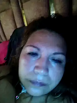 Snapshot of Kazsandraa chatting on October 12, 2025, 9:38 pm Kazsandraa online show from October 12, 2025, 9:38 pm