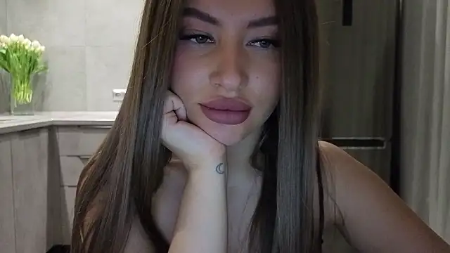 Snapshot of Cinderella____ chatting on March 9, 2026, 11:52 pm Cinderella online show from March 9, 2026, 11:52 pm