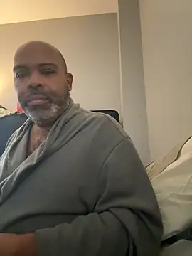 Snapshot of ChiRaqb8 chatting on November 19, 2025, 2:39 pm ChiRaqb8 online show from November 19, 2025, 2:39 pm