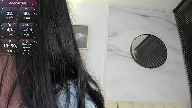 Snapshot of lara_madisson chatting on March 18, 2025, 4:29 am lara madisson online show from March 18, 2025, 4:29 am