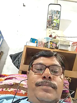 Srmotrs online show from October 25, 2025, 12:39 pm