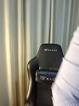 Pauletteph online show from October 16, 2025, 11:02 pm