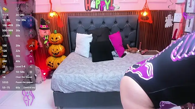 Snapshot of MEYLAGIA chatting on October 28, 2025, 3:18 am MEYLAGIA online show from October 28, 2025, 3:18 am