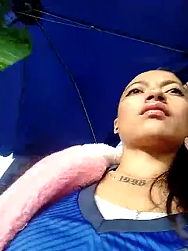 Snapshot of Maite_xx chatting on March 8, 2025, 12:09 pm Maite xx online show from March 8, 2025, 12:09 pm