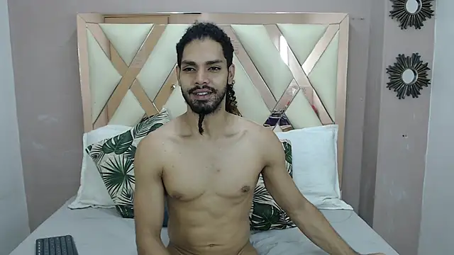 Amir Abdull online show from November 4, 2025, 2:43 pm