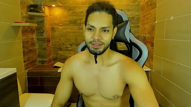 Snapshot of Amir_Abdull chatting on September 12, 2025, 1:50 am Amir Abdull online show from September 12, 2025, 1:50 am