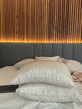 EmiilyAdams  online show from March 13, 2025, 9:16 pm