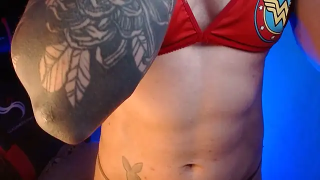 Snapshot of dannafitness chatting on November 12, 2025, 2:10 pm dannafitness online show from November 12, 2025, 2:10 pm