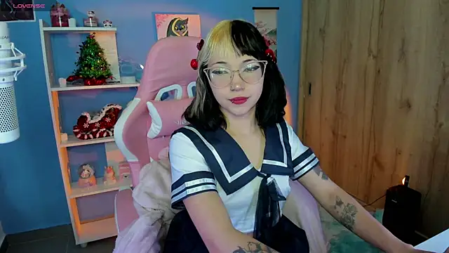 Snapshot of Artic_love chatting on January 28, 2025, 7:11 am Artic love online show from January 28, 2025, 7:11 am