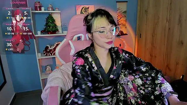 Snapshot of Artic_love chatting on January 12, 2025, 6:39 am Artic love online show from January 12, 2025, 6:39 am