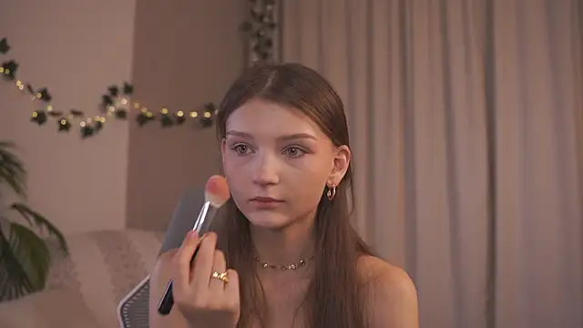 CindyGarrison online show from October 18, 2025, 1:29 am