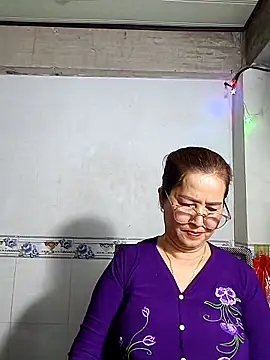 Snapshot of phnz chatting on February 6, 2026, 10:33 am phnz online show from February 6, 2026, 10:33 am