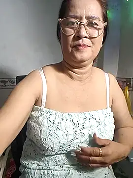 Snapshot of phnz chatting on March 9, 2026, 12:52 pm phnz online show from March 9, 2026, 12:52 pm