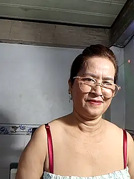 Snapshot of phnz chatting on March 11, 2026, 8:30 am phnz online show from March 11, 2026, 8:30 am