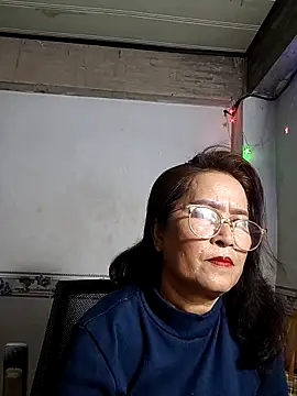 Snapshot of phnz chatting on February 23, 2026, 12:17 pm phnz online show from February 23, 2026, 12:17 pm