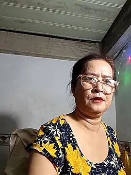 Snapshot of phnz chatting on March 13, 2026, 11:10 pm phnz online show from March 13, 2026, 11:10 pm