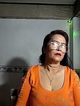 Snapshot of phnz chatting on February 24, 2026, 7:37 pm phnz online show from February 24, 2026, 7:37 pm