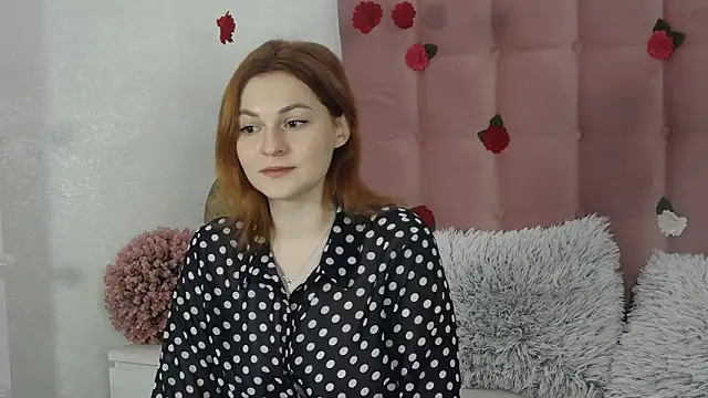 Snapshot of DemiLeaf chatting on March 8, 2025, 8:55 am DemiLeaf online show from March 8, 2025, 8:55 am