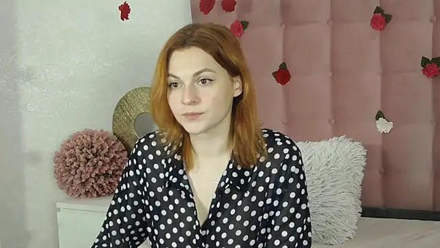 Snapshot of DemiLeaf chatting on March 8, 2025, 11:58 am DemiLeaf online show from March 8, 2025, 11:58 am