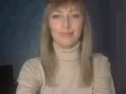 Snapshot of EffectMaya chatting on November 19, 2025, 4:29 pm EffectMaya online show from November 19, 2025, 4:29 pm