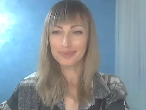 Snapshot of EffectMaya chatting on September 25, 2025, 7:20 pm EffectMaya online show from September 25, 2025, 7:20 pm