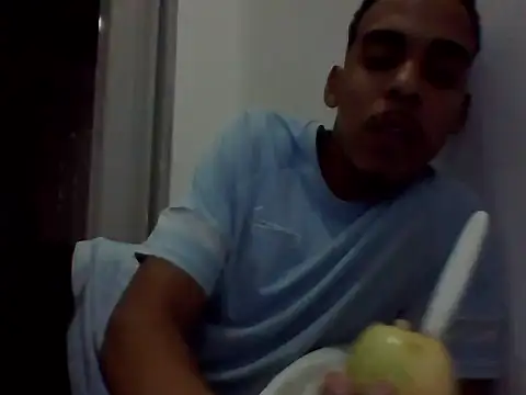 Snapshot of danike57_ chatting on May 22, 2026, 11:03 pm danike57 online show from May 22, 2026, 11:03 pm