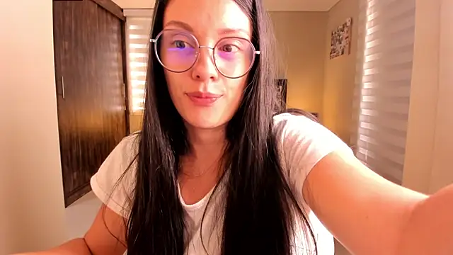 anabel 025 online show from March 18, 2025, 3:44 pm