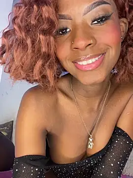 Snapshot of Petite_yisell chatting on March 12, 2025, 1:14 am Petite yisell online show from March 12, 2025, 1:14 am