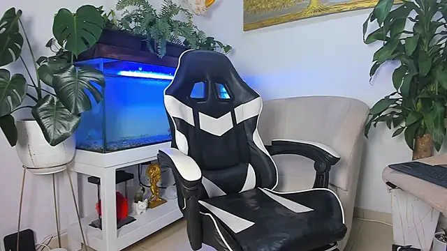 Snapshot of Johnnygrayson1 chatting on March 1, 2026, 1:49 am Johnnygrayson1 online show from March 1, 2026, 1:49 am