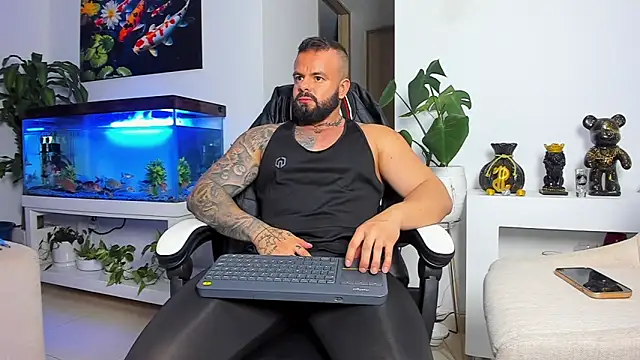 Johnnygrayson1 online show from September 9, 2025, 11:58 pm