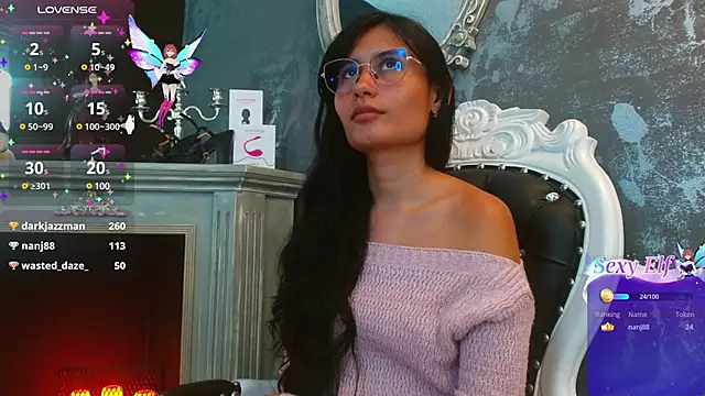 Snapshot of NayeCloud chatting on March 7, 2025, 9:51 am NayeCloud online show from March 7, 2025, 9:51 am