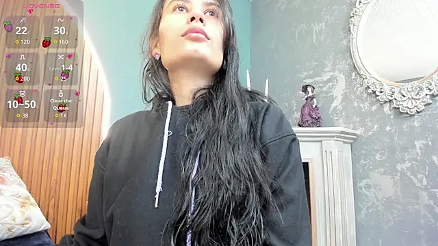 Snapshot of NayeCloud chatting on November 7, 2025, 3:33 am NayeCloud online show from November 7, 2025, 3:33 am