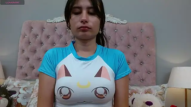 Snapshot of NayeCloud chatting on March 23, 2025, 3:54 am NayeCloud online show from March 23, 2025, 3:54 am