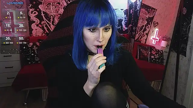 Snapshot of little_Elika chatting on February 11, 2025, 8:42 pm little Elika online show from February 11, 2025, 8:42 pm