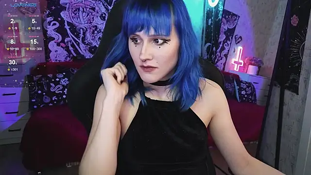 Snapshot of little_Elika chatting on February 16, 2025, 8:44 pm little Elika online show from February 16, 2025, 8:44 pm