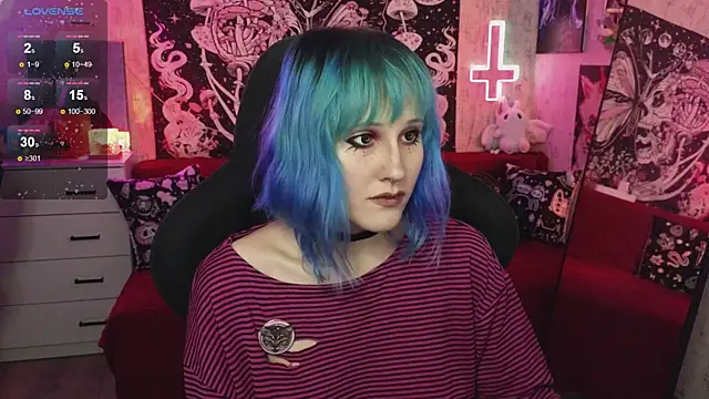 Snapshot of little_Elika chatting on November 9, 2025, 9:52 pm little Elika online show from November 9, 2025, 9:52 pm