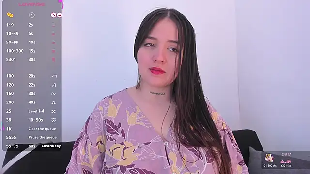 Snapshot of Sabrina_Lennox chatting on June 17, 2026, 6:29 pm Sabrina Lennox online show from June 17, 2026, 6:29 pm