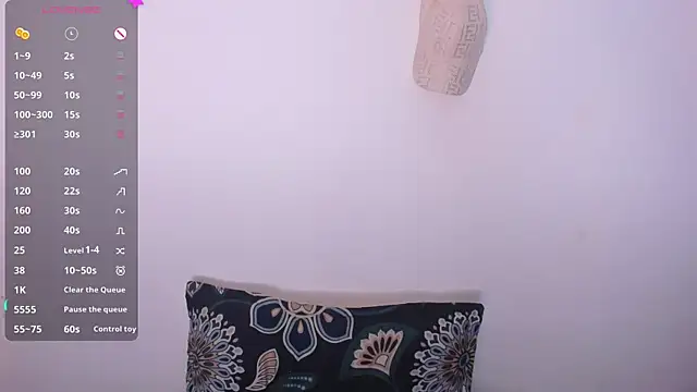 Snapshot of Sabrina_Lennox chatting on November 21, 2025, 6:56 am Sabrina Lennox online show from November 21, 2025, 6:56 am