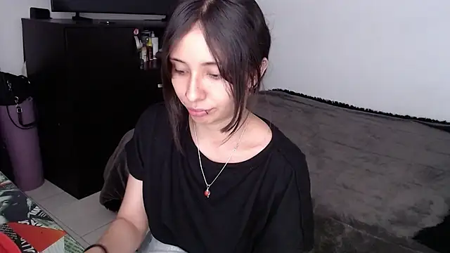 alice live1 online show from September 18, 2025, 12:41 pm