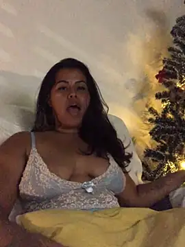 lollitta-33677 online show from December 29, 2024, 7:06 am