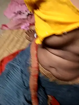 Snapshot of hairipussy2 chatting on February 22, 2025, 1:35 pm hairipussy2 online show from February 22, 2025, 1:35 pm