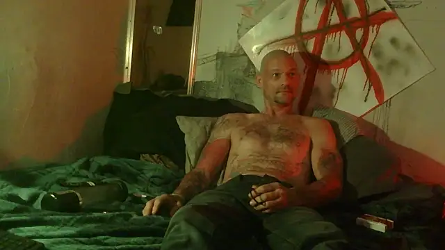 TheOneYouLove69 online show from June 1, 2026, 8:41 pm