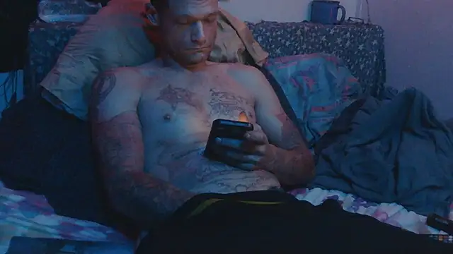 TheOneYouLove69 online show from November 9, 2025, 8:24 pm