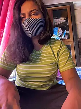 Snapshot of HaaniKaur chatting on December 3, 2025, 7:52 am HaaniKaur online show from December 3, 2025, 7:52 am