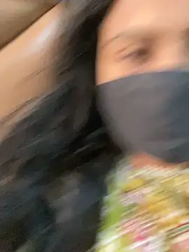 Snapshot of HaaniKaur chatting on February 12, 2026, 9:53 am HaaniKaur online show from February 12, 2026, 9:53 am