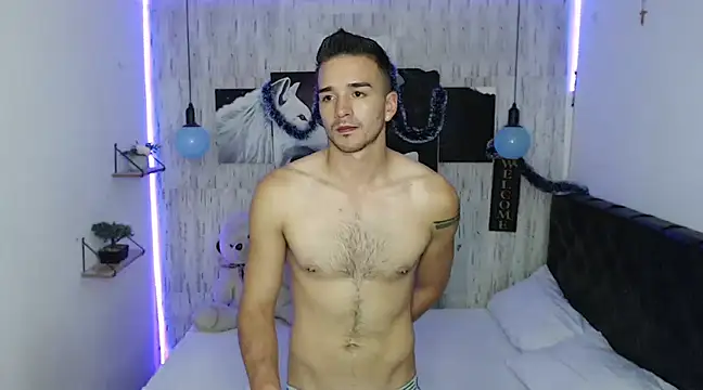 Snapshot of tommycash_777 chatting on December 4, 2024, 3:42 am tommycash 777 online show from December 4, 2024, 3:42 am