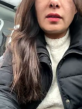 xLadyScarlettx online show from January 17, 2026, 8:23 pm